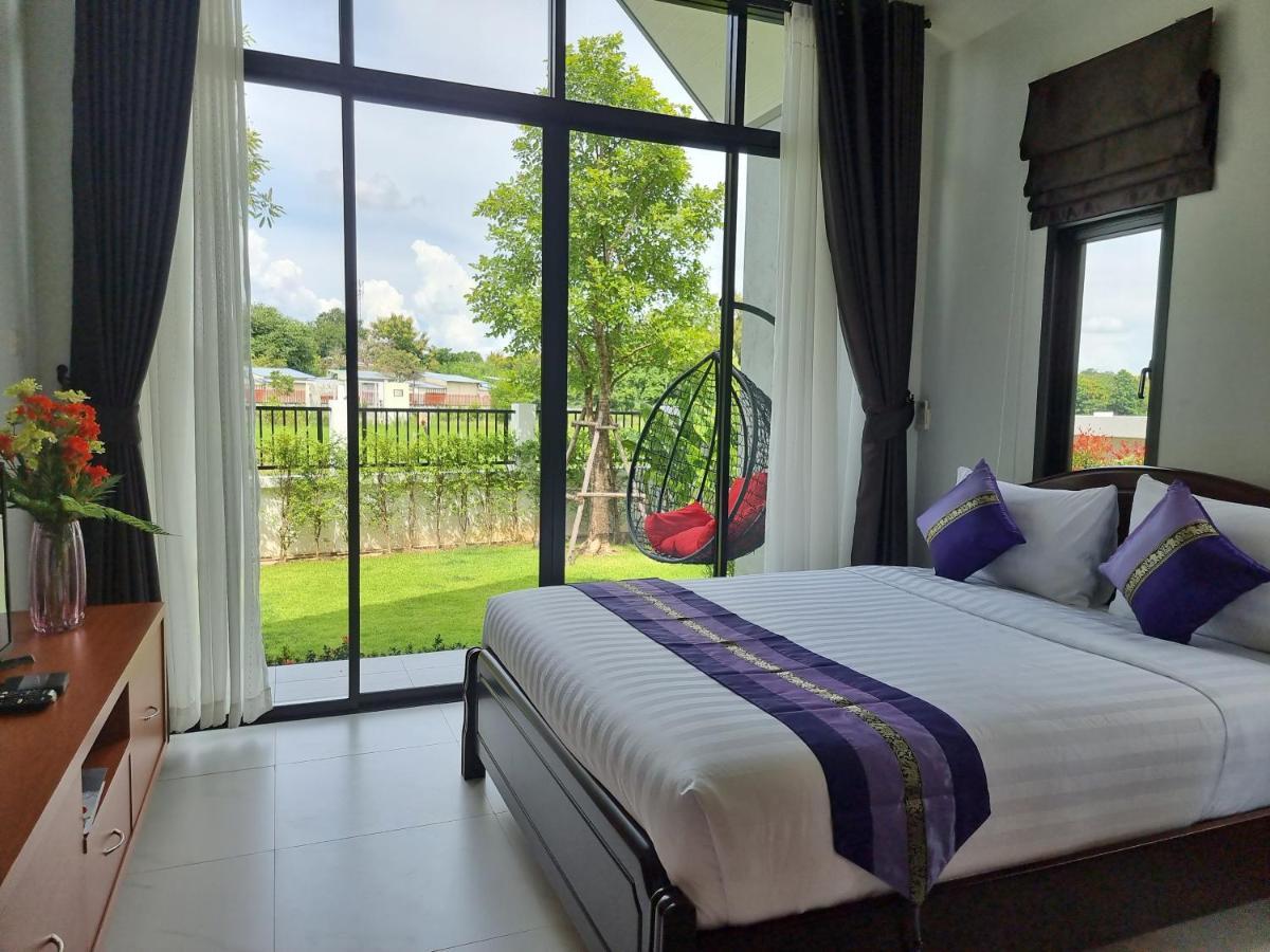 Baan Dalah Pool Villa Buriram Kültér fotó