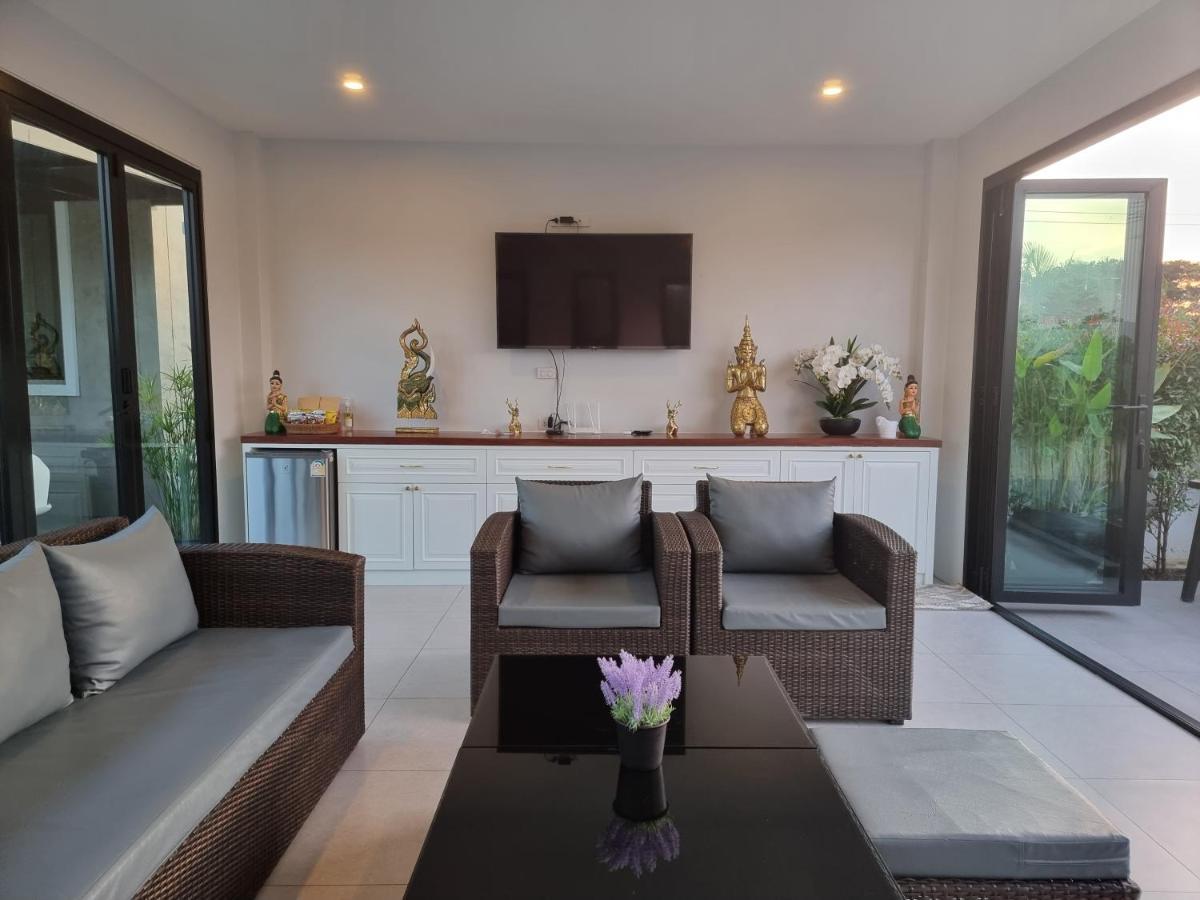 Baan Dalah Pool Villa Buriram Kültér fotó